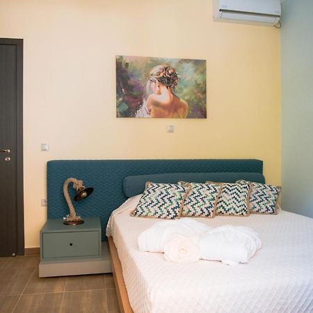 Traditional Thiseio Home Atene Esterno foto