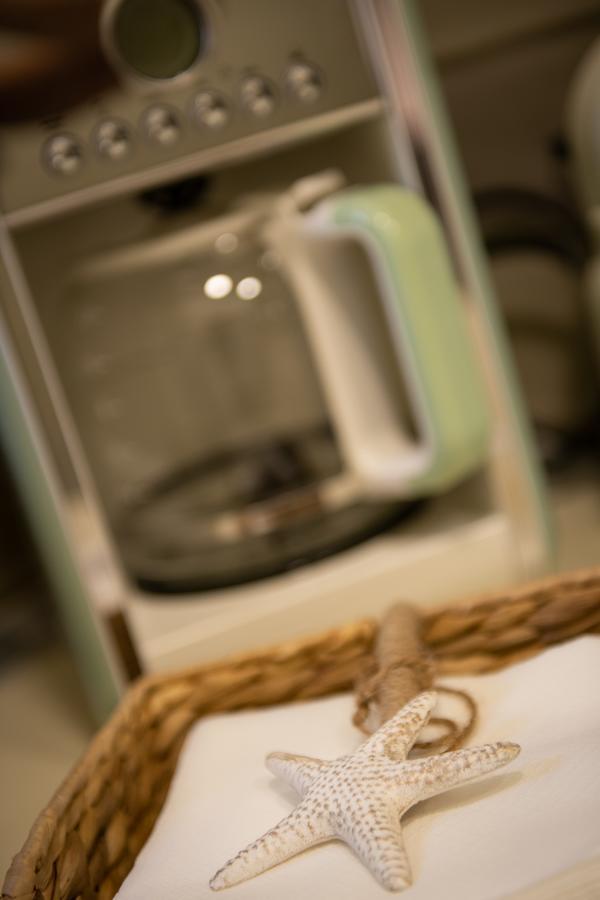 Traditional Thiseio Home Atene Esterno foto