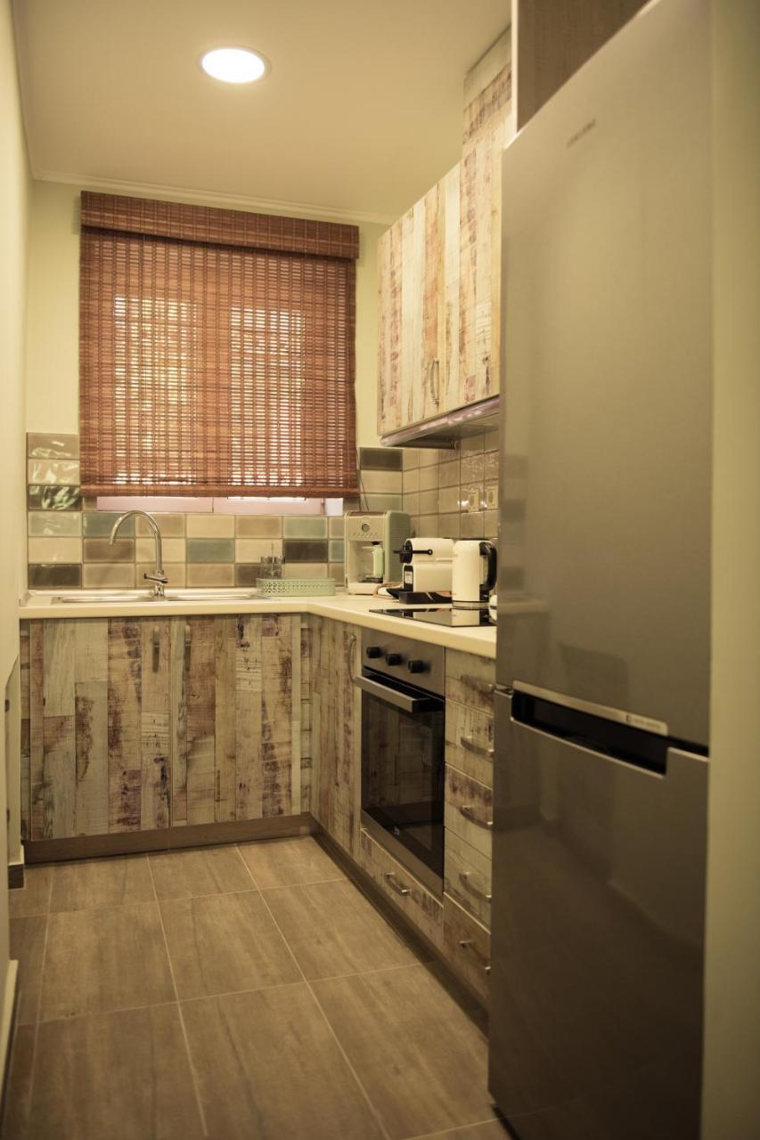 Traditional Thiseio Home Atene Esterno foto