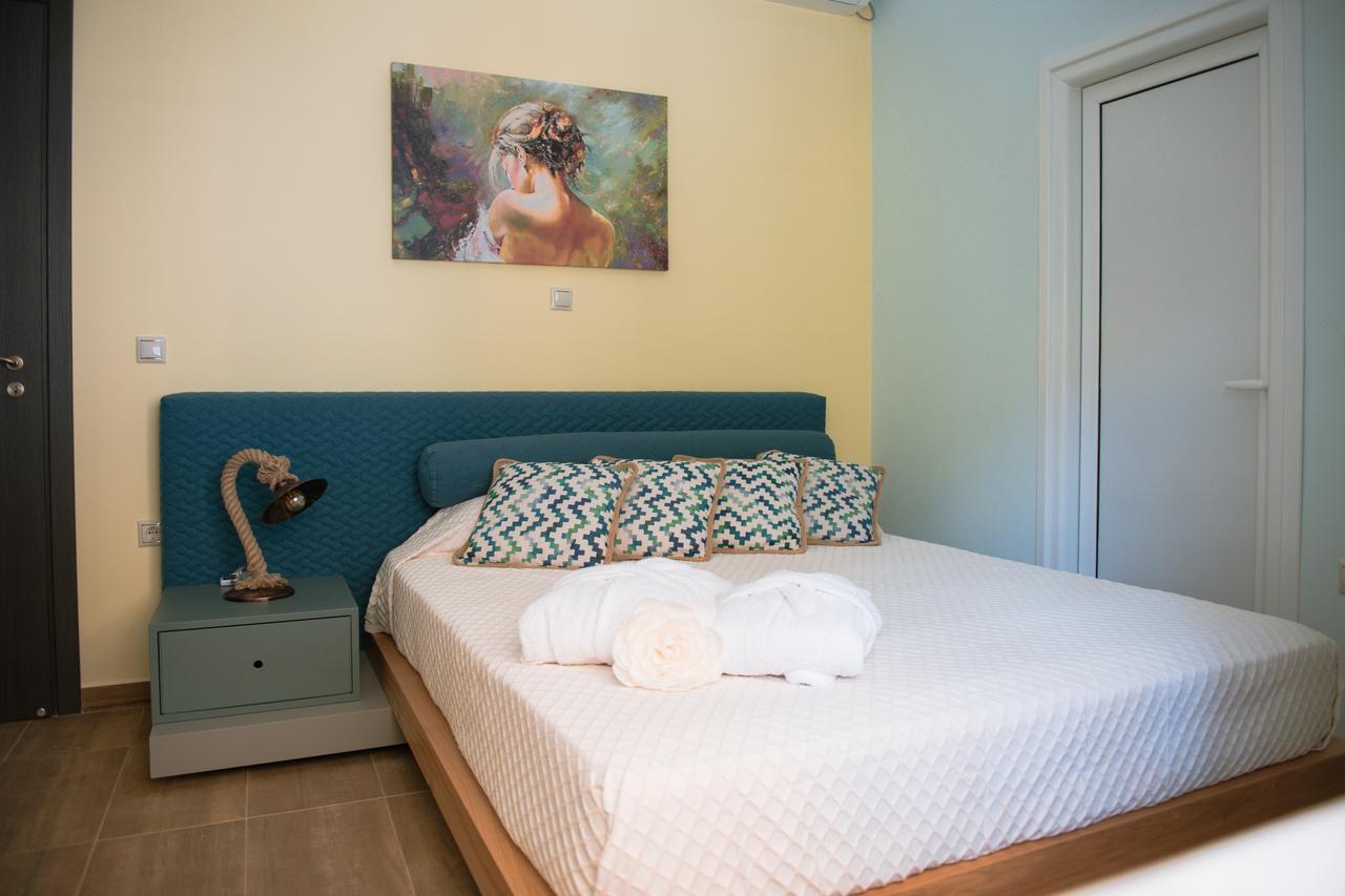 Traditional Thiseio Home Atene Esterno foto