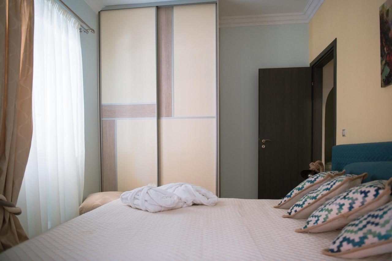 Traditional Thiseio Home Atene Esterno foto